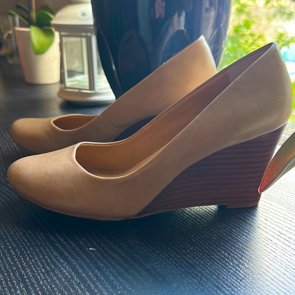 Nine West wedges